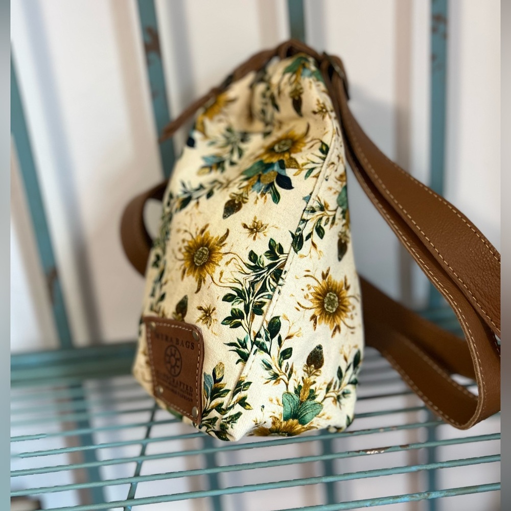 NEW Myra Bag Leather Canvas sling Belt Fanny  Convertible Gift Travel Floral - Picture 7 of 12